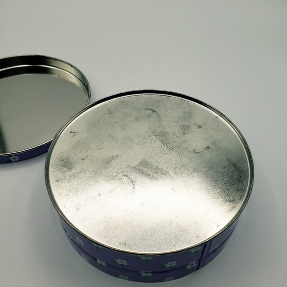 Anne Mortimer 1980s Easter Bunny Rabbit Spring Tin Cookie Container 6" Violet. - Picture 3 of 7